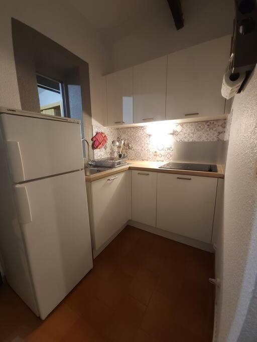 A 8 Mn A Pied Des Plages Appartement Avec Piscine Et Tennis Argeles-sur-Mer Ngoại thất bức ảnh